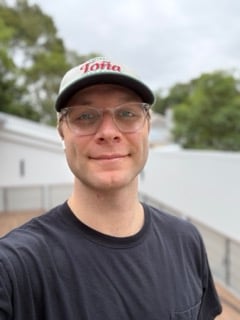 Charlie-Hauser Small