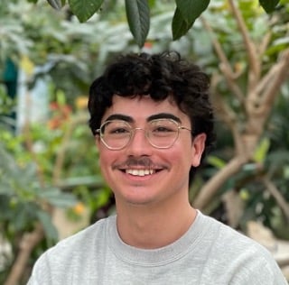 Manny-Betancourt Small