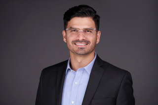 Emanuel-Alvarez Small