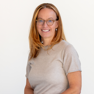 Jennifer-Delong Small